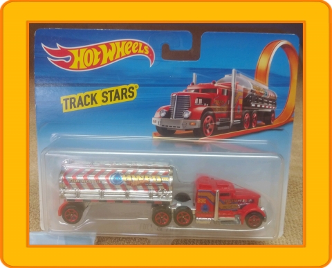 Hot Wheels Track Stars Fuel & Fire Truck